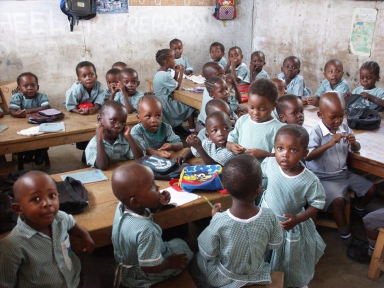 Poor parents in Kenya choose private schools over free primary schools