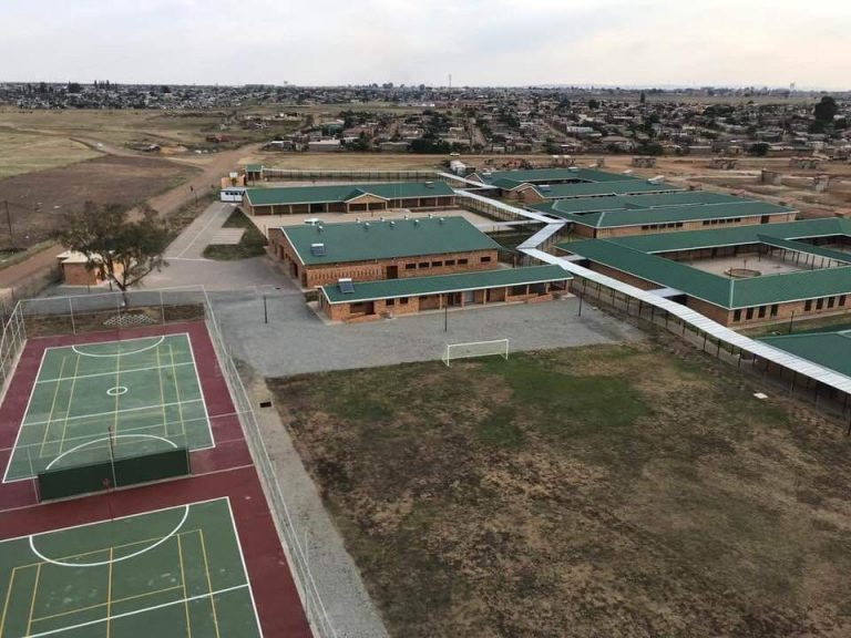 State-of-the-art school in Tsakane informal settlement unveiled