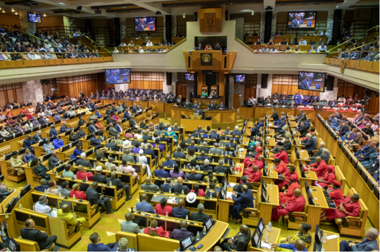 #SONA2019: Ramaphosa puts tight fist on job creation and SA economy