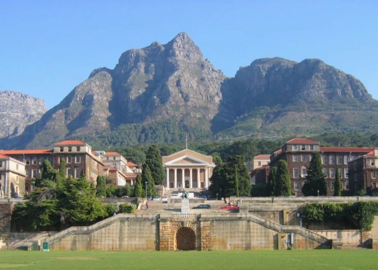 UCT in the process of renaming Smuts Hall