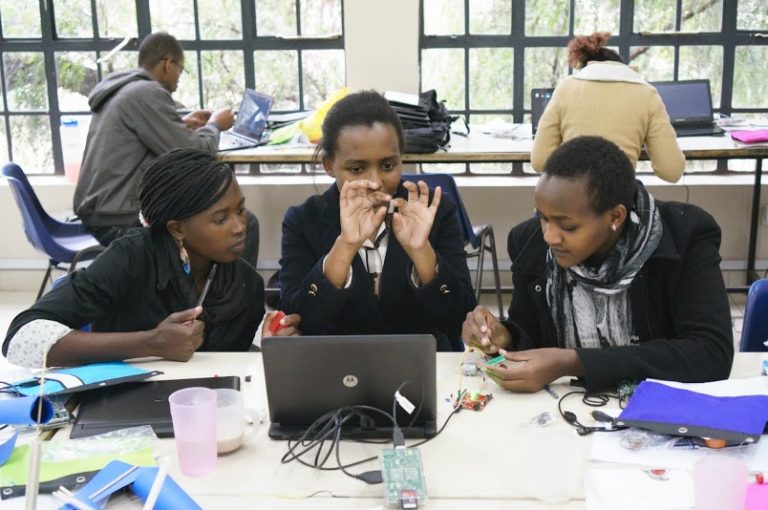 Cyber Heroines: Changing The Future For African Girls