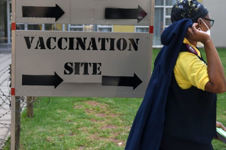 Rhodes University launches a Covid-19 vaccination site