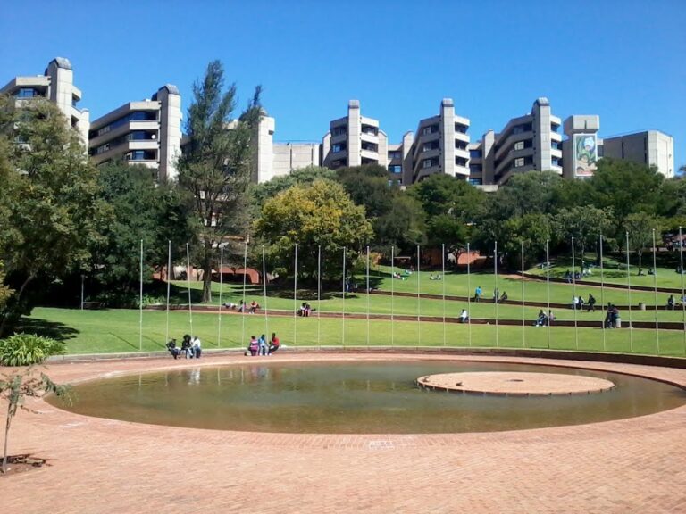 Teacher training workshops to enhance online education essential