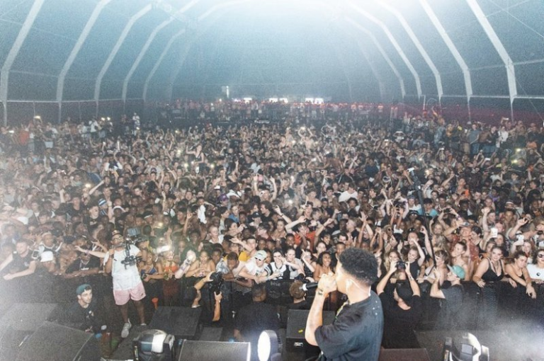 Ballito Rage To Go Ahead With Vaccine Certificates And Rapid Tests, Despite New COVID Variant