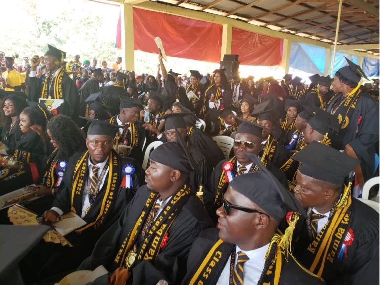 Liberia: President George Weah Promises to Pay the Graduation Fee for 456 graduates of the AME Zion University