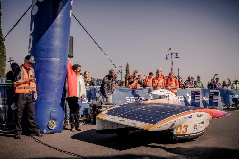 Nuna GO, GO, GO! Sasol Solar Challenge kicks off in style, with a dramatic day-one win by Brunel Solar Team