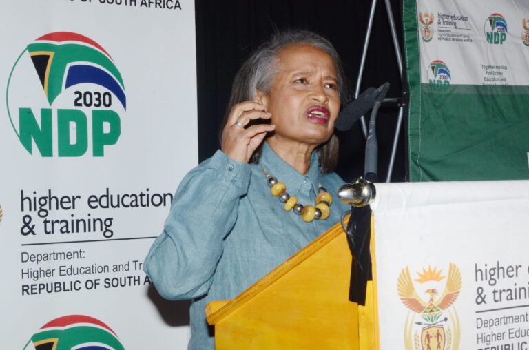 Fraser-Moleketi delivers inspiring keynote address at Inter-Generational Dialogue