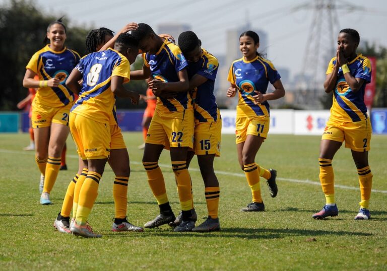 UWC are the 2023 Women’s Varsity Football champions