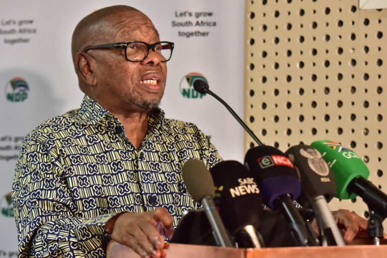 SA and Iran to strengthen ties on science and technology