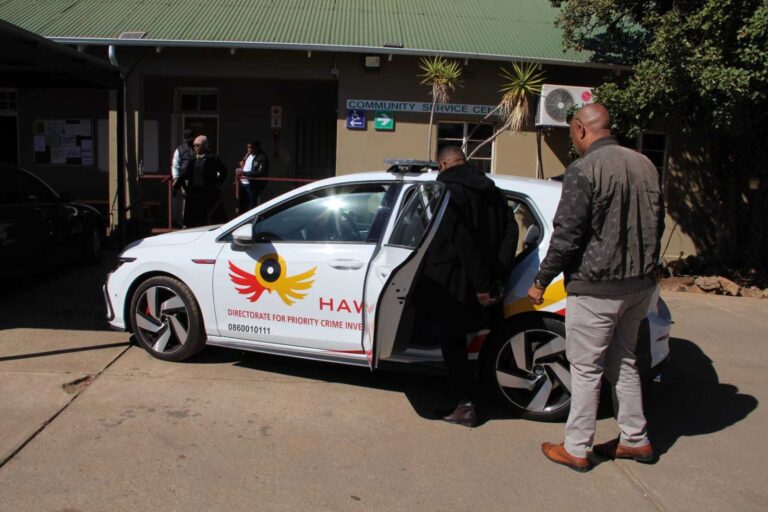 Ventersdorp Principal and circuit managed busted for selling teachers posts