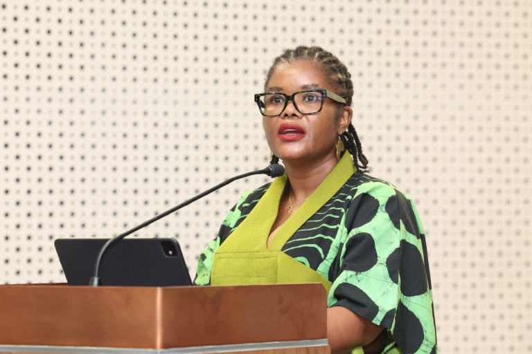 Minister must deal with broken promises by NSFAS