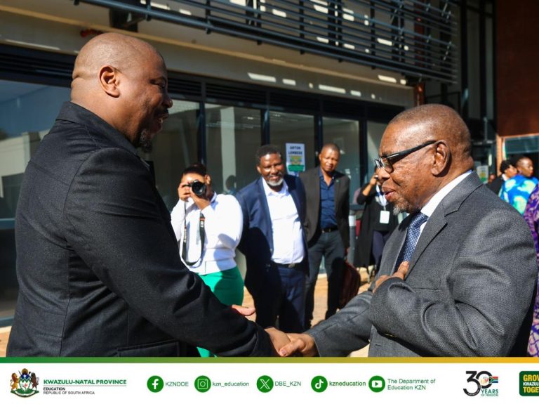 Hlomuka and Nzimande inspire learners at KZN academy