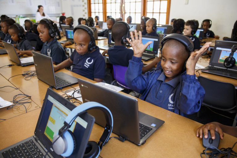 Tips for parents navigating the Gauteng school application process