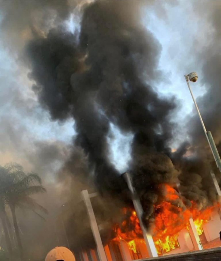 WATCH: University of Fort Hare orders temporary shutdown amid violent protests