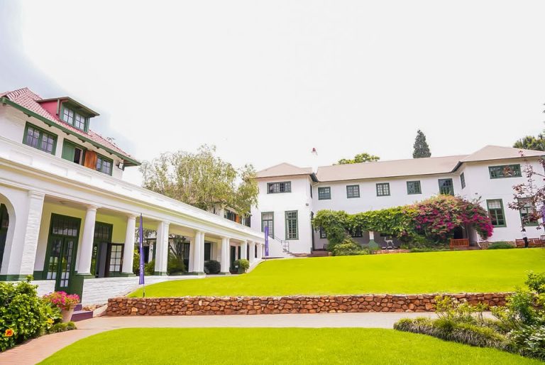 Roedean principal quits after antisemitism claims